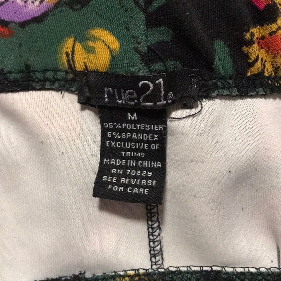 Floral leggings medium - Picture 3 of 3